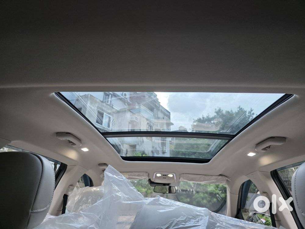 Mahindra Xuv700 2.2 Ax 7 Diesel At Str Awd, 2024, Diesel