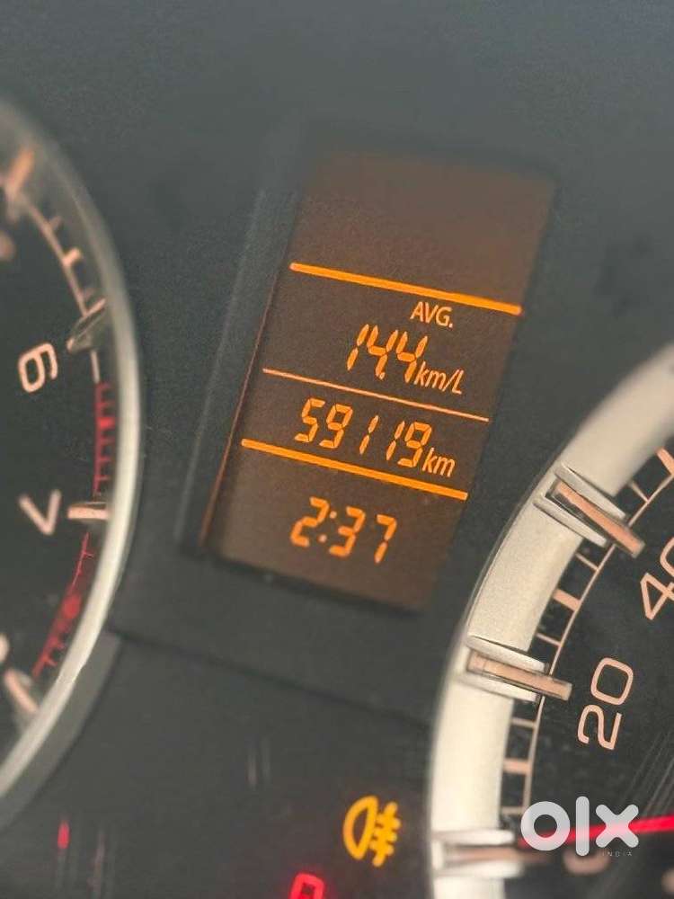 Maruti Suzuki Dzire 1.2 Vxi, 2014, Petrol