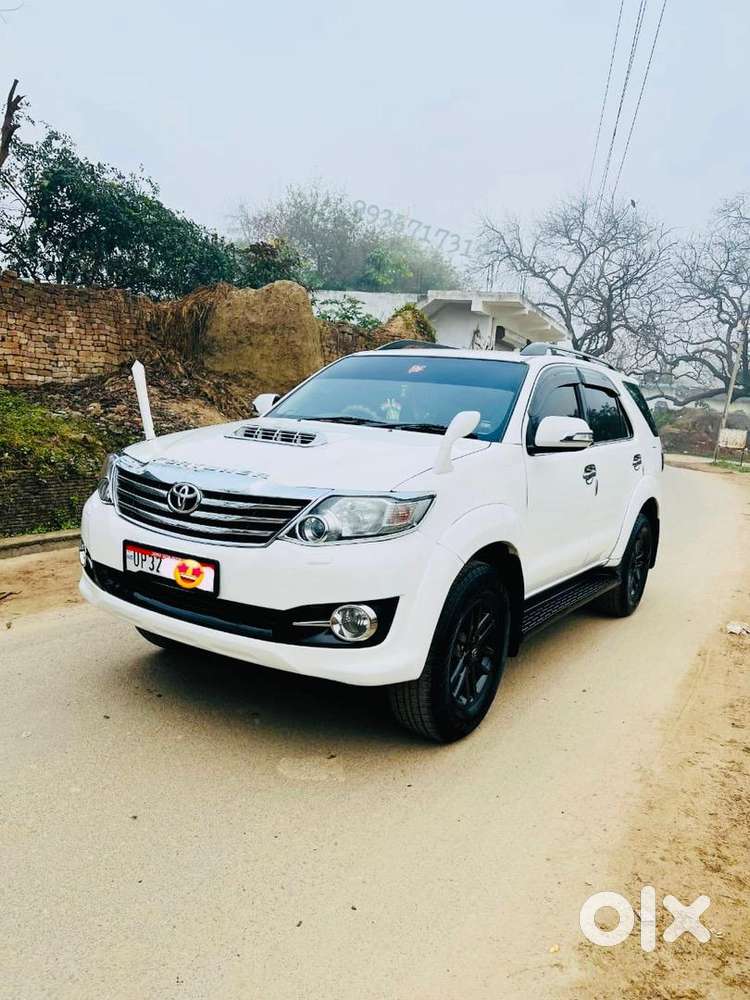 (argent,sale) Fortuner Car Diesel Well Maintained