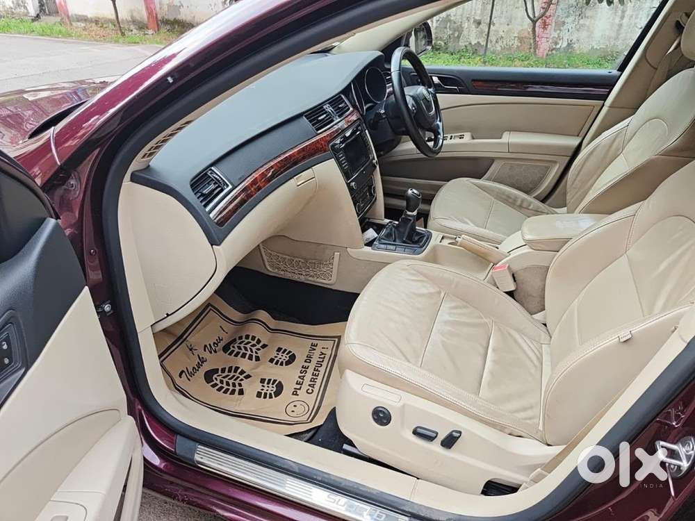 Skoda Superb 2013 Petrol