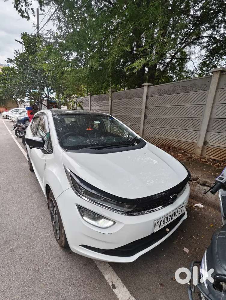 Tata Altroz 2025 Petrol Good Condition