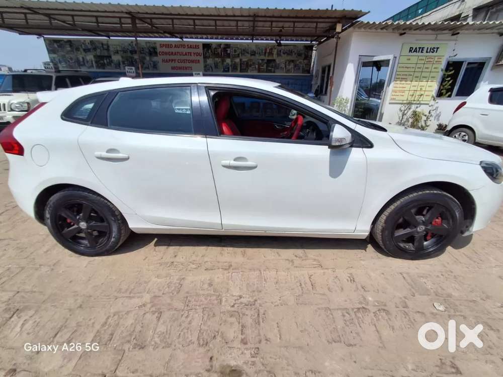 Volvo V40, 2015, Diesel