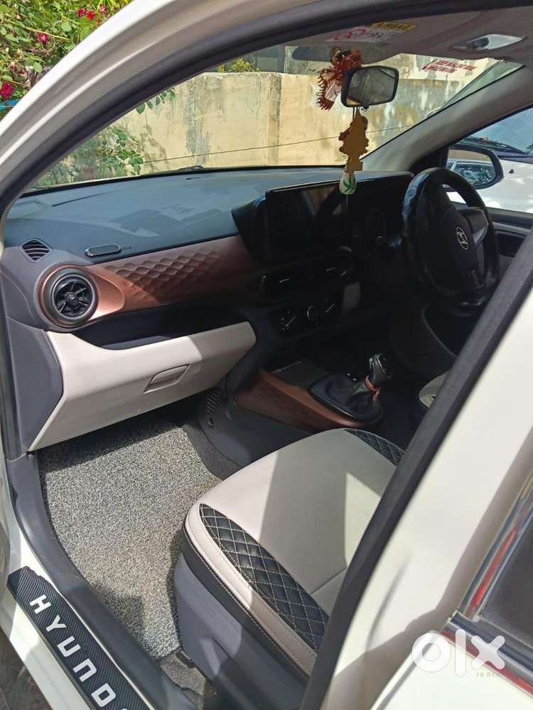 Hyundai Aura 2020 Petrol 40000 Km Driven