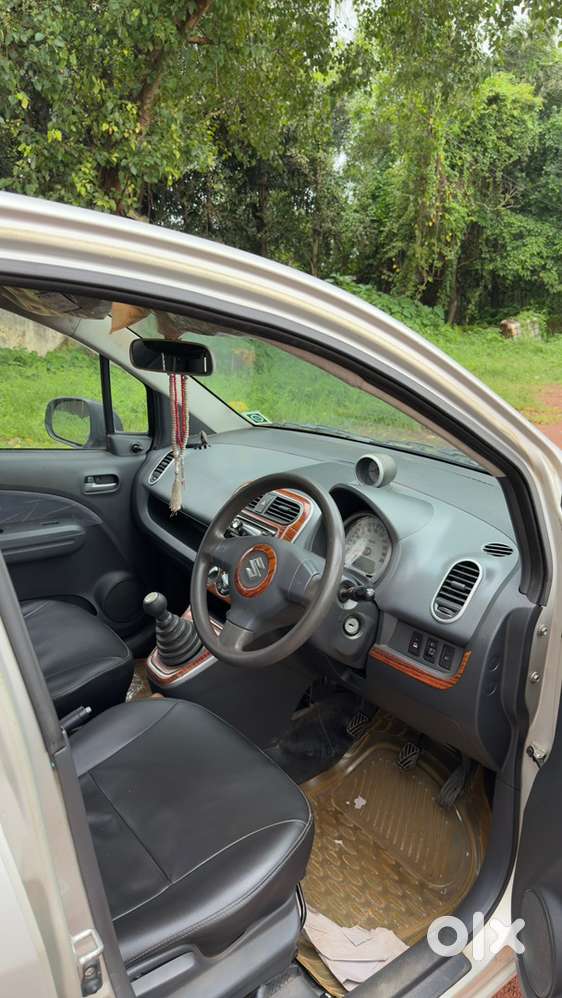 Maruti Ritz Vxi 2011 Petrol
