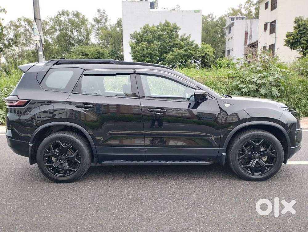 Tata Safari Adventure X Plus 7 Str Dark Edition At, 2025, Diesel