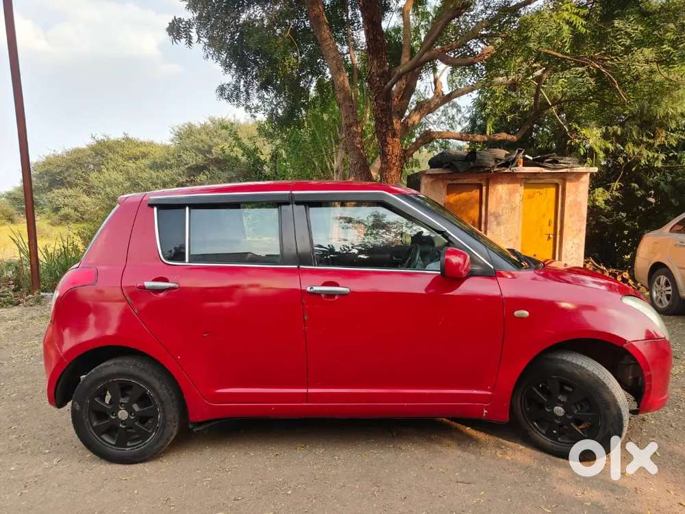 Maruti Suzuki Swift Good Condition Paper Valid Upto 2031.