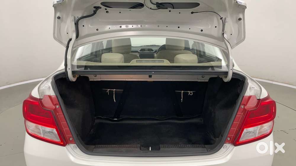 Maruti Suzuki Dzire 1.2 Vxi Amt, 2019, Petrol