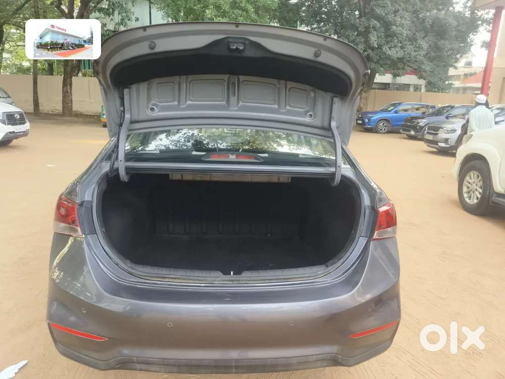 Hyundai Verna 1.6 Sx (o) Vtvt, 2018, Petrol