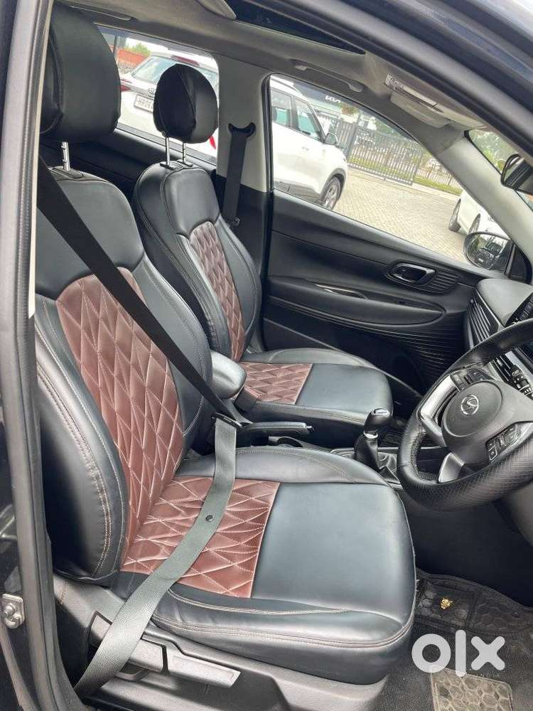 Hyundai I20 Petrol Asta, 2023, Petrol