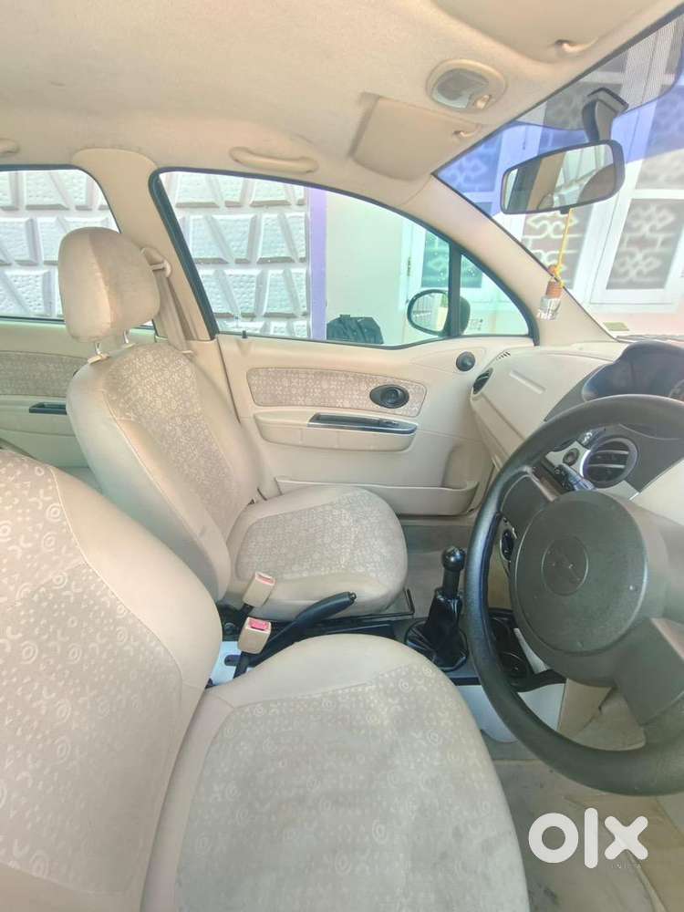 Chevrolet Spark 2011 Petrol Well Maintained