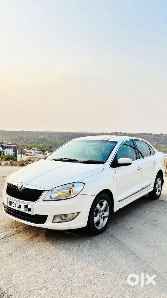 Skoda Rapid Ambition 1.6 Mpi Manual Plus Alloy, 2015, Diesel