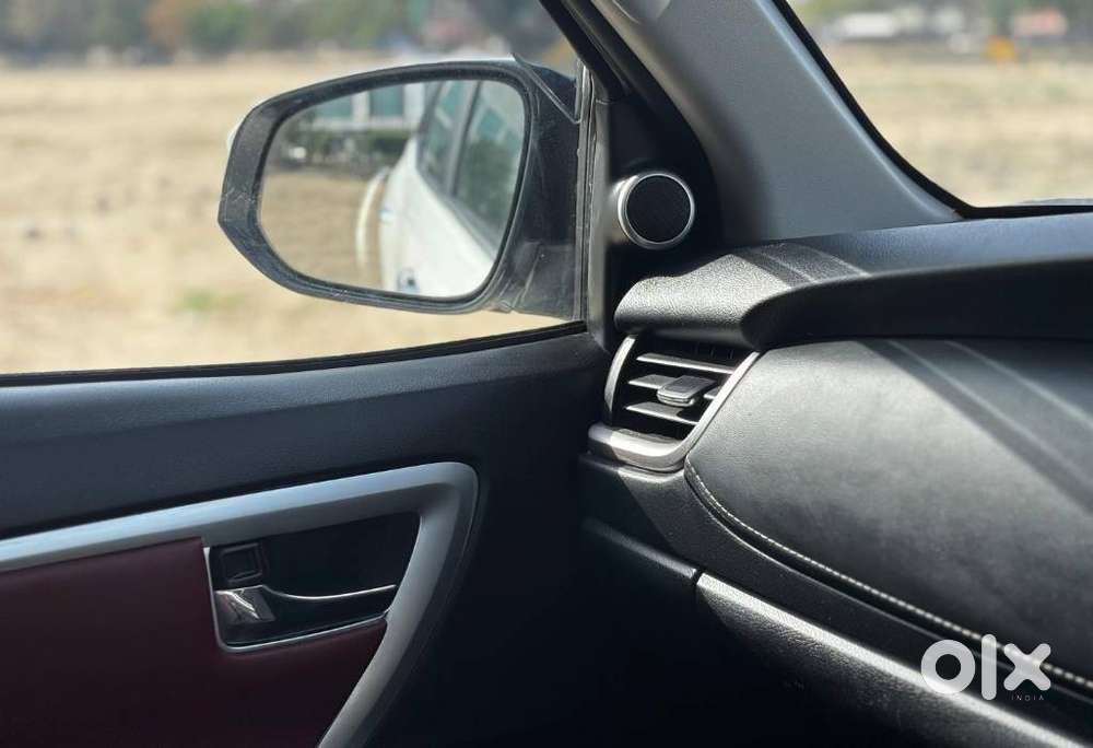 Toyota Fortuner Leader Edition (at), 2024, Diesel