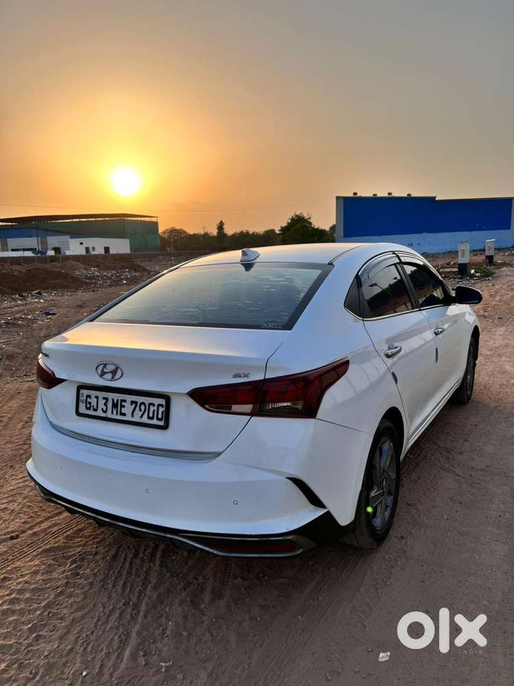 Hyundai Verna Sx 1.5 Petrol Ivt, 2021, Petrol