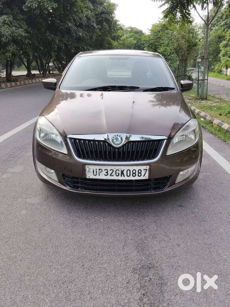 Skoda Rapid 1.5 Tdi Ambition Plus, 2015, Diesel