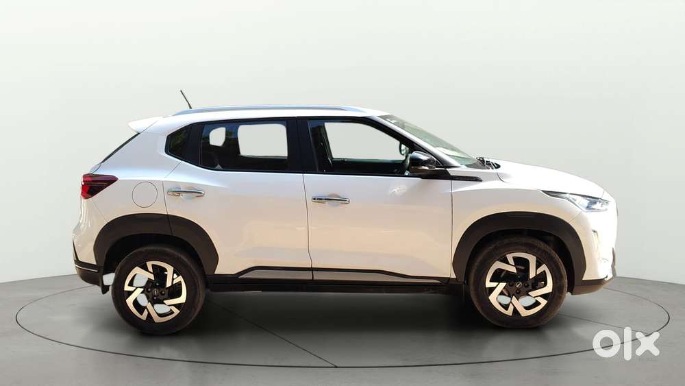 Nissan Magnite Xv Turbo, 2021, Petrol