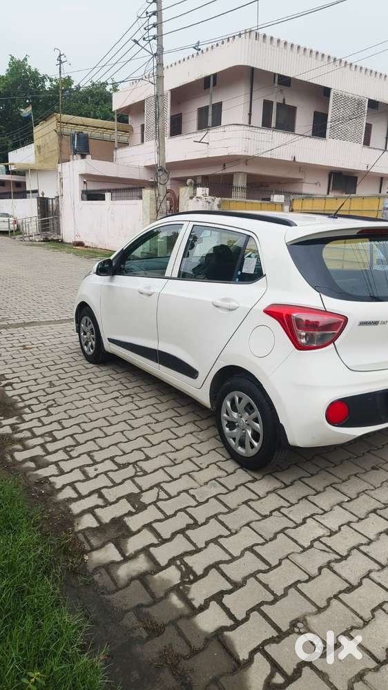 Hyundai Grand I10 Sportz O 1.2, 2018, Petrol