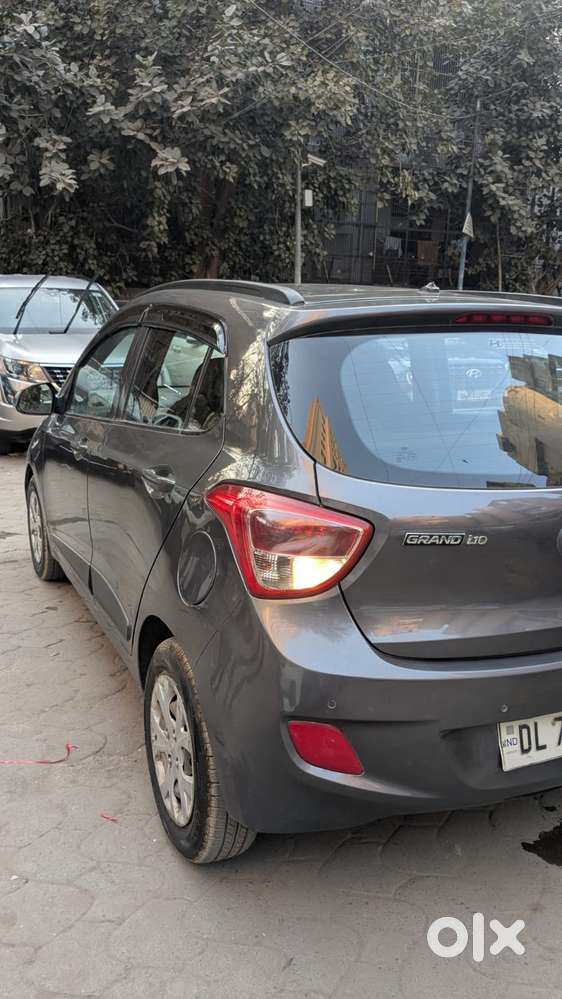 Hyundai Grand I10 2013-2016 Sportz, 2015, Cng & Hybrids