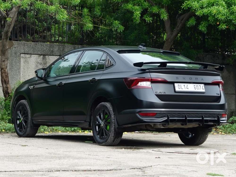 Skoda Slavia Sportline 1.0l Tsi Mt, 2026, Petrol