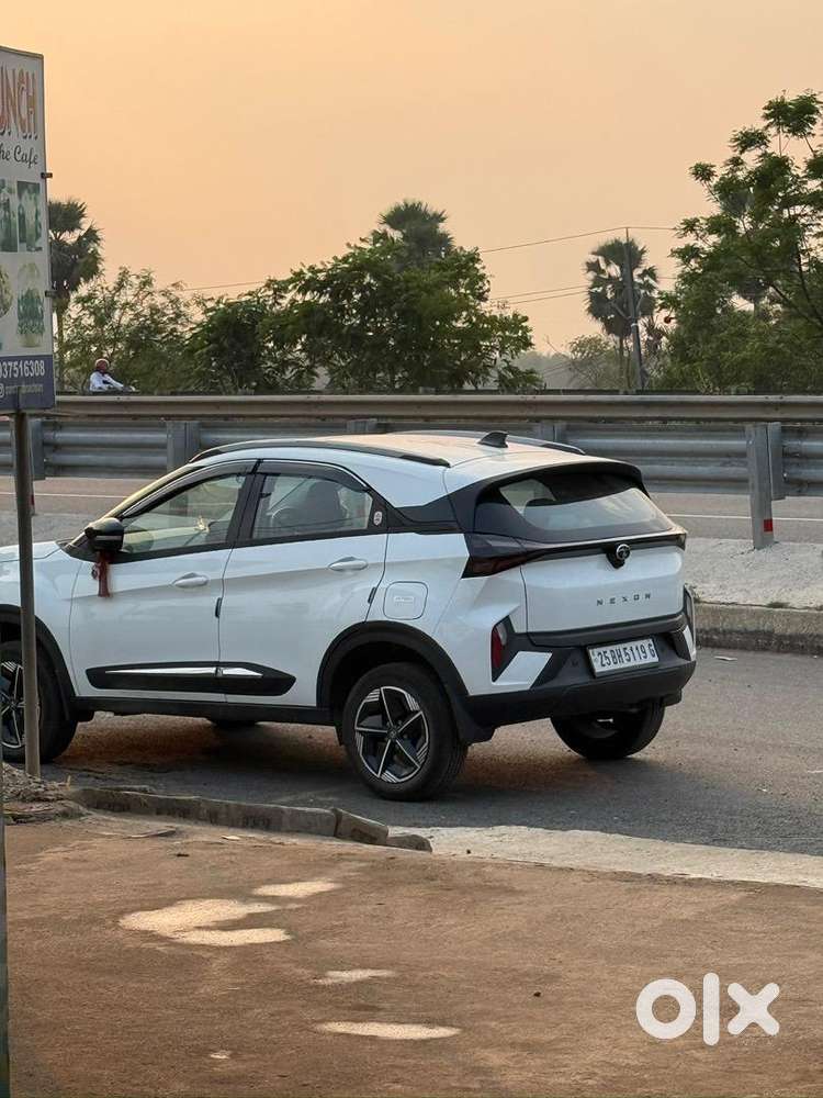 Tata Nexon 2025 Petrol Automatic  12000 Km Driven