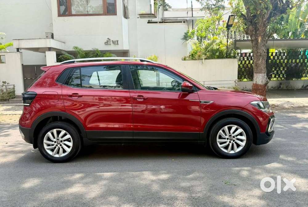 Volkswagen Taigun 1.0 Tsi Highline At, 2022, Petrol