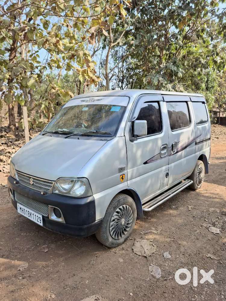 Maruti Suzuki Eeco 5 2013