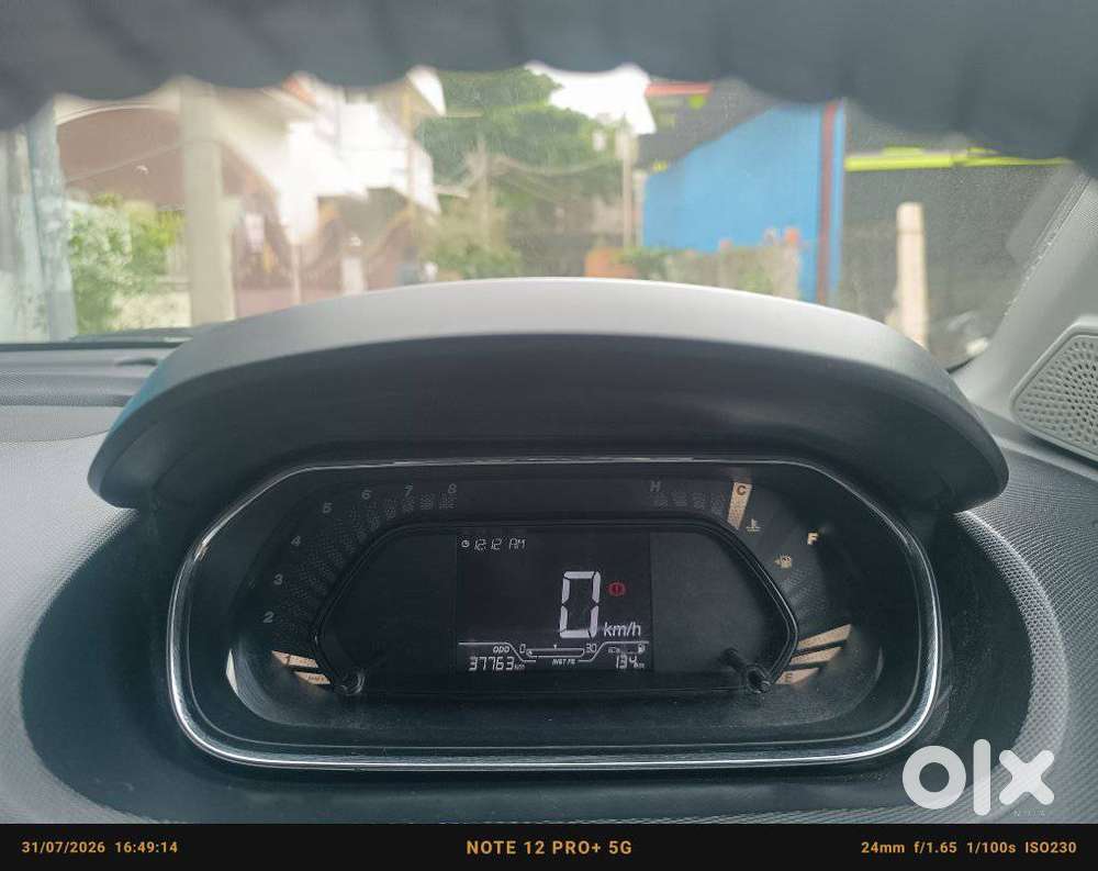 Tata Tiago 1.2 Revotron Xt (o), 2022, Petrol
