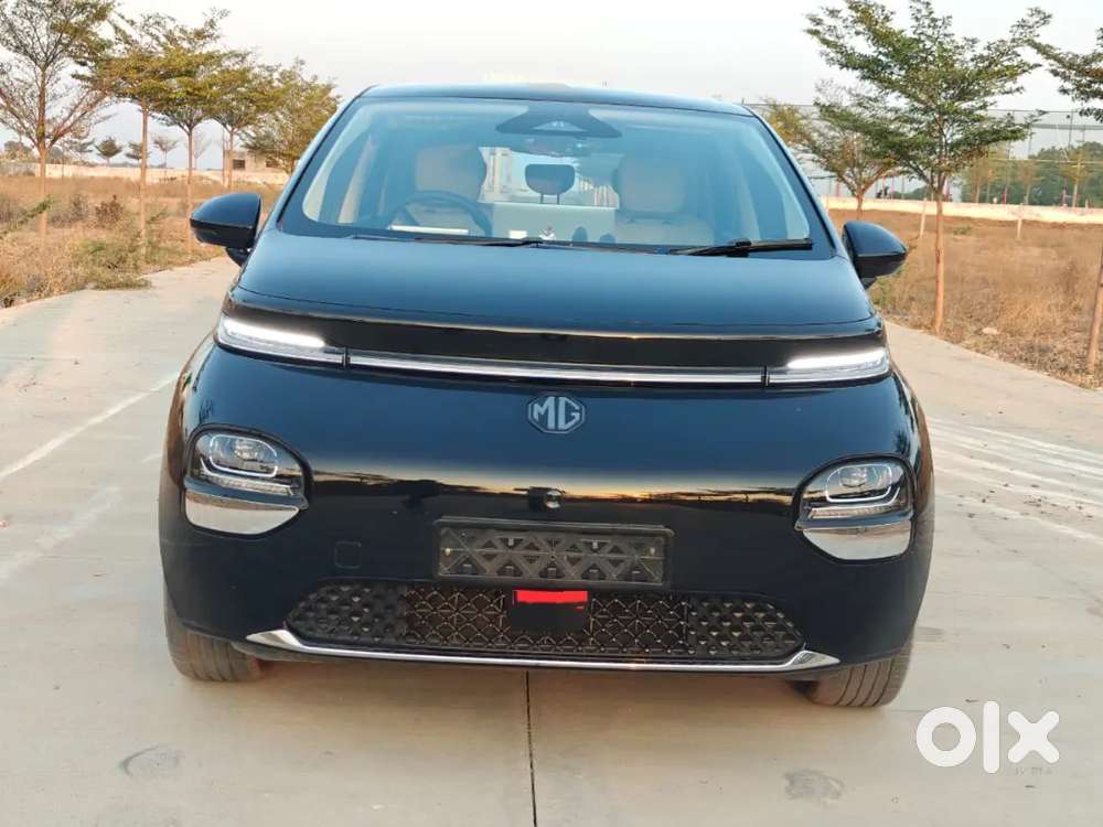 Mg Windsor Ev Essence Pro 52.9kw (2025) Electric 25,000km Driven