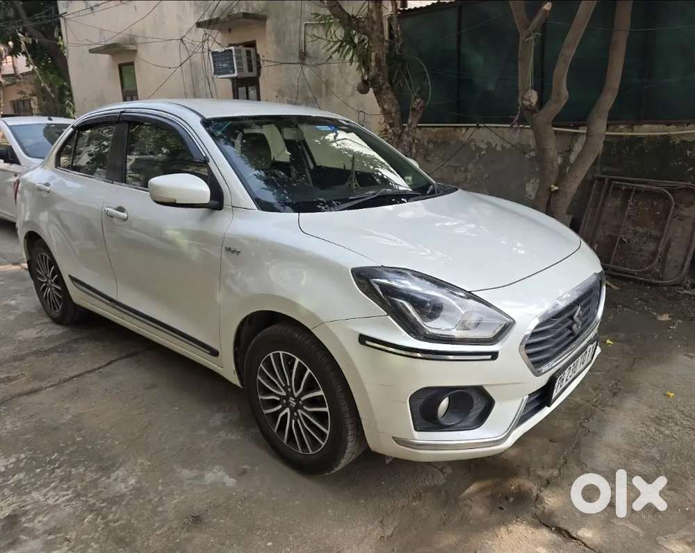 Maruti Dzire 1.2 Zxi 2017 With Mileage Of 32 Km
