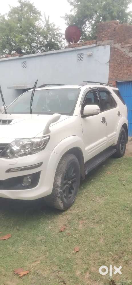 Toyota Fortuner Diesel 2012 Second Owner