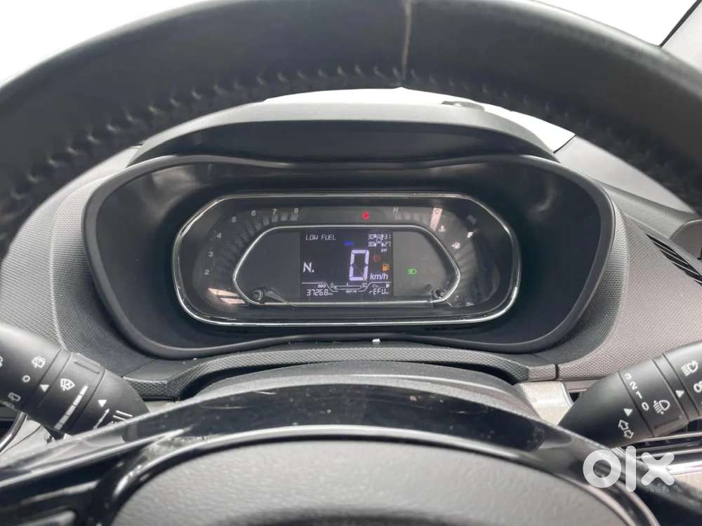 Tata Nexon 1.2 Revotron Xza Plus, 2021, Petrol