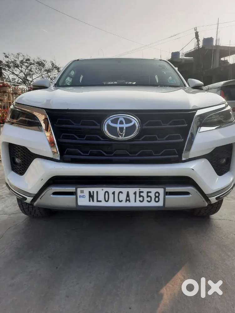 Toyota Fortuner 2021 Diesel 115000 Km Driven