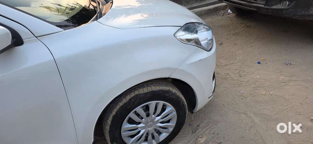 Maruti Suzuki Swift Dzire Amt Vdi, 2018, Diesel
