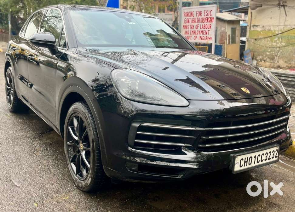 Porsche Cayenne Base, 2020, Petrol