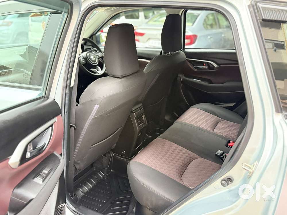 Maruti Suzuki Grand Vitara 1.5 Delta Cng, 2025, Petrol