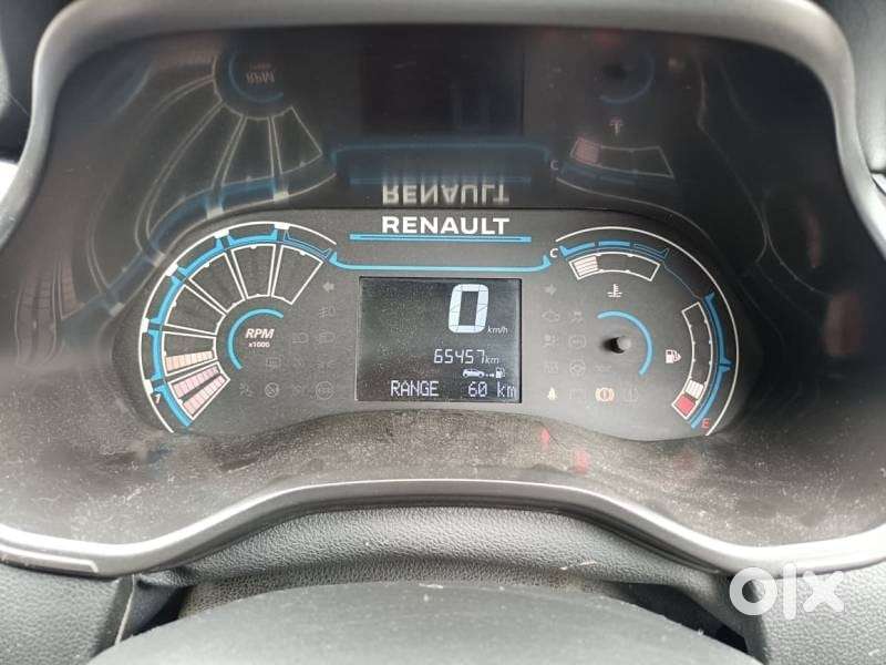 Renault Triber Rxt, 2022, Petrol