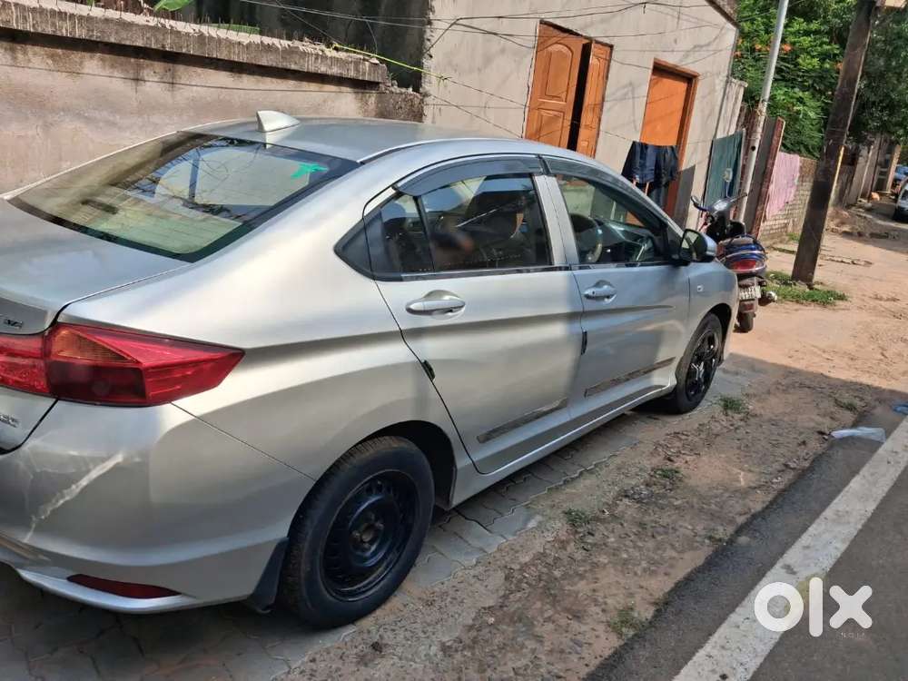 Honda City 2014 Diesel Well Maintained, (october Month)