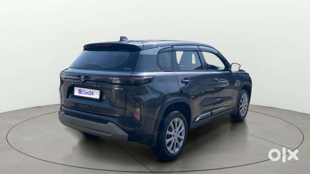 Maruti Suzuki Grand Vitara 1.5 Delta Smart Hybrid At, 2023, Petrol