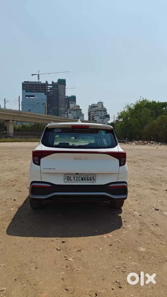 Kia Carens 1.5 Prestige 7 Str, 2023, Petrol