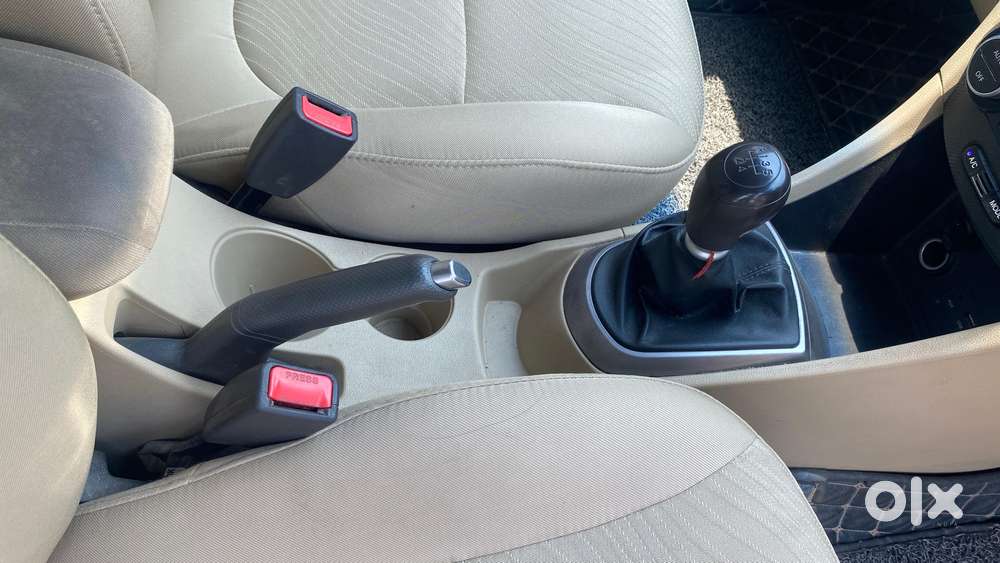 Hyundai Verna 1.6 Vtvt Sx, 2016, Petrol