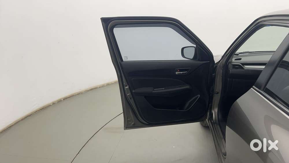 Maruti Suzuki Swift Amt Vvt Vxi, 2021, Petrol