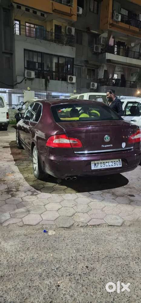 Skoda Superb 2012 Petrol Well Maintained
