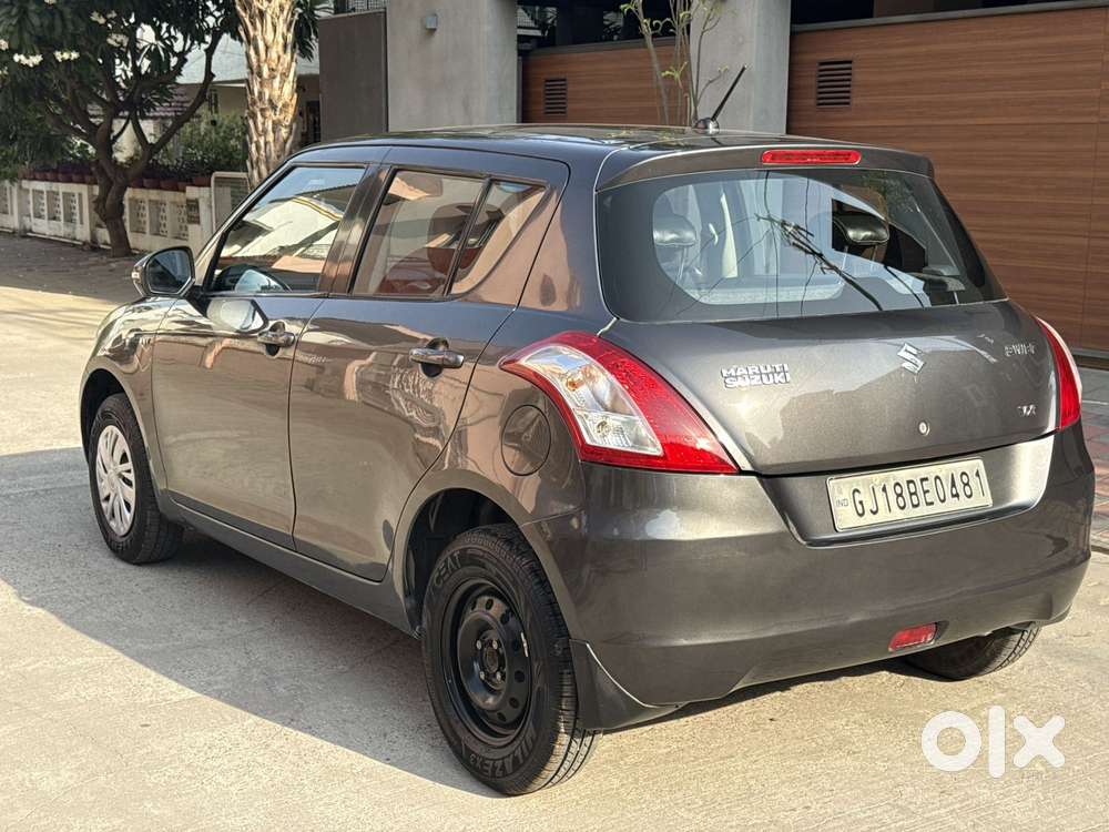 Maruti Suzuki Swift Vxi + Manual, 2015, Petrol