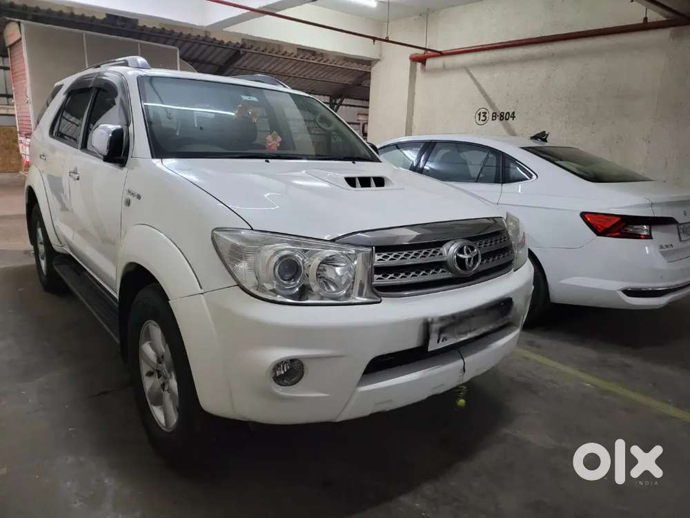 Toyota Fortuner 2011 Diesel Well Maintained