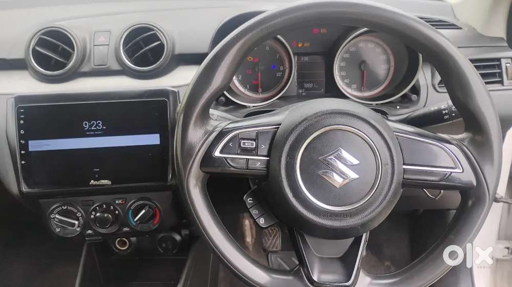 Maruti Suzuki Swift Vxi 2019