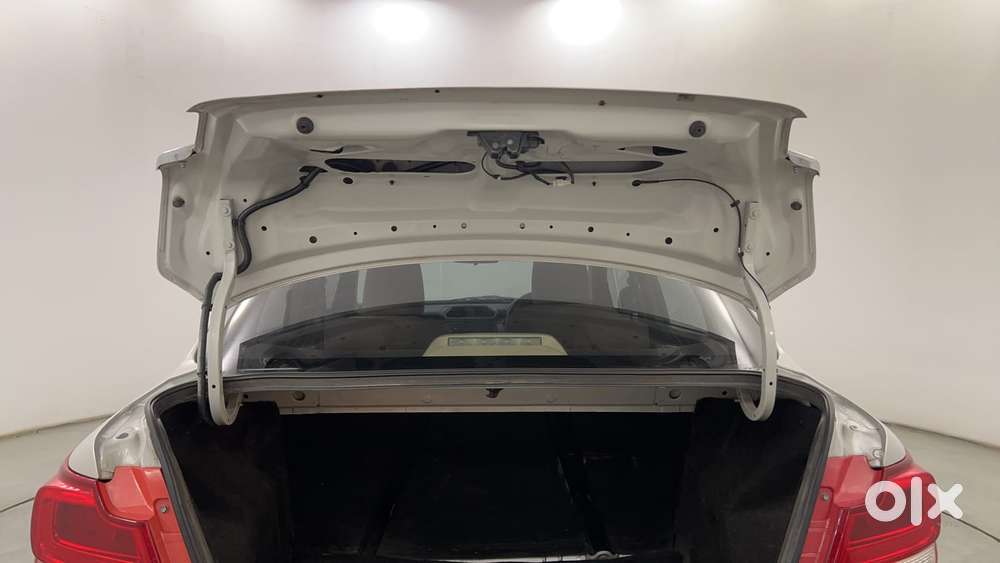 Maruti Suzuki Dzire 2017-2020 Vdi Amt, 2017, Diesel