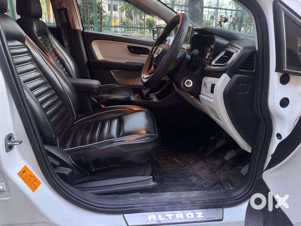 Tata Altroz 1.2 Xm, 2023, Petrol