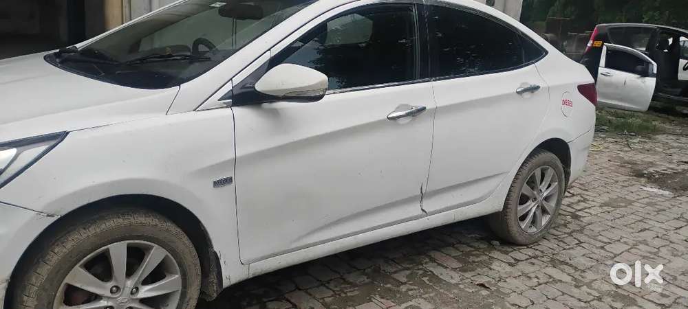 Hyundai Verna 1.6 Crdi 2013 Diesel Manual