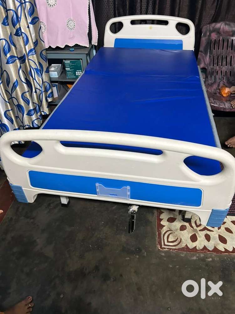 Steel Manual Hospital Bed Patient Bed Beds & Wardrobes 1753061958