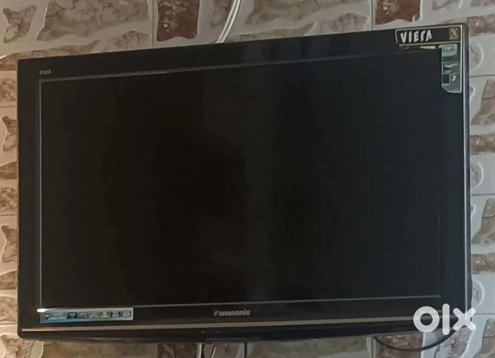 TV 32 inch LCD