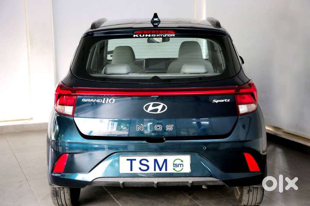 Hyundai Grand I10 Nios Sportz 1.2 At, 2023, Petrol